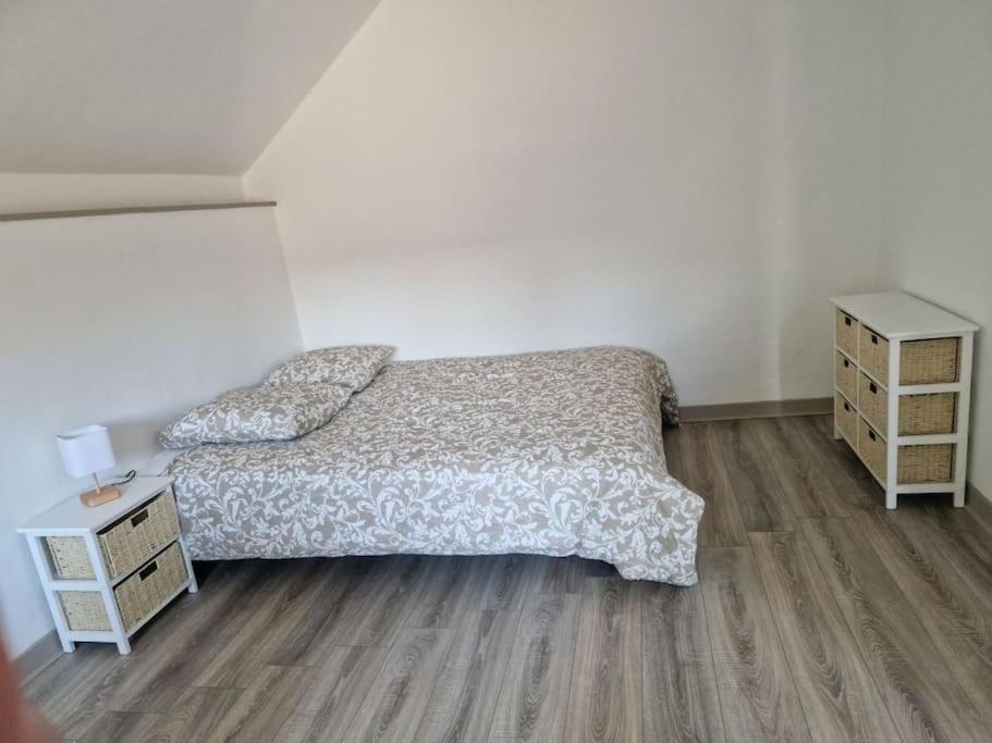 Appartement Au Milieu Des Vignes Thésée Exterior foto